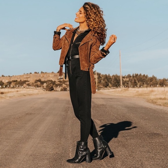 FREEBIRD Joey in Black Snake